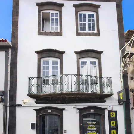 The Nest Apartment Bicas